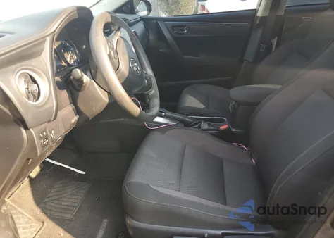 2018 Toyota Corolla L из США, поврежденный, VIN 2T1BURHE4JC044589